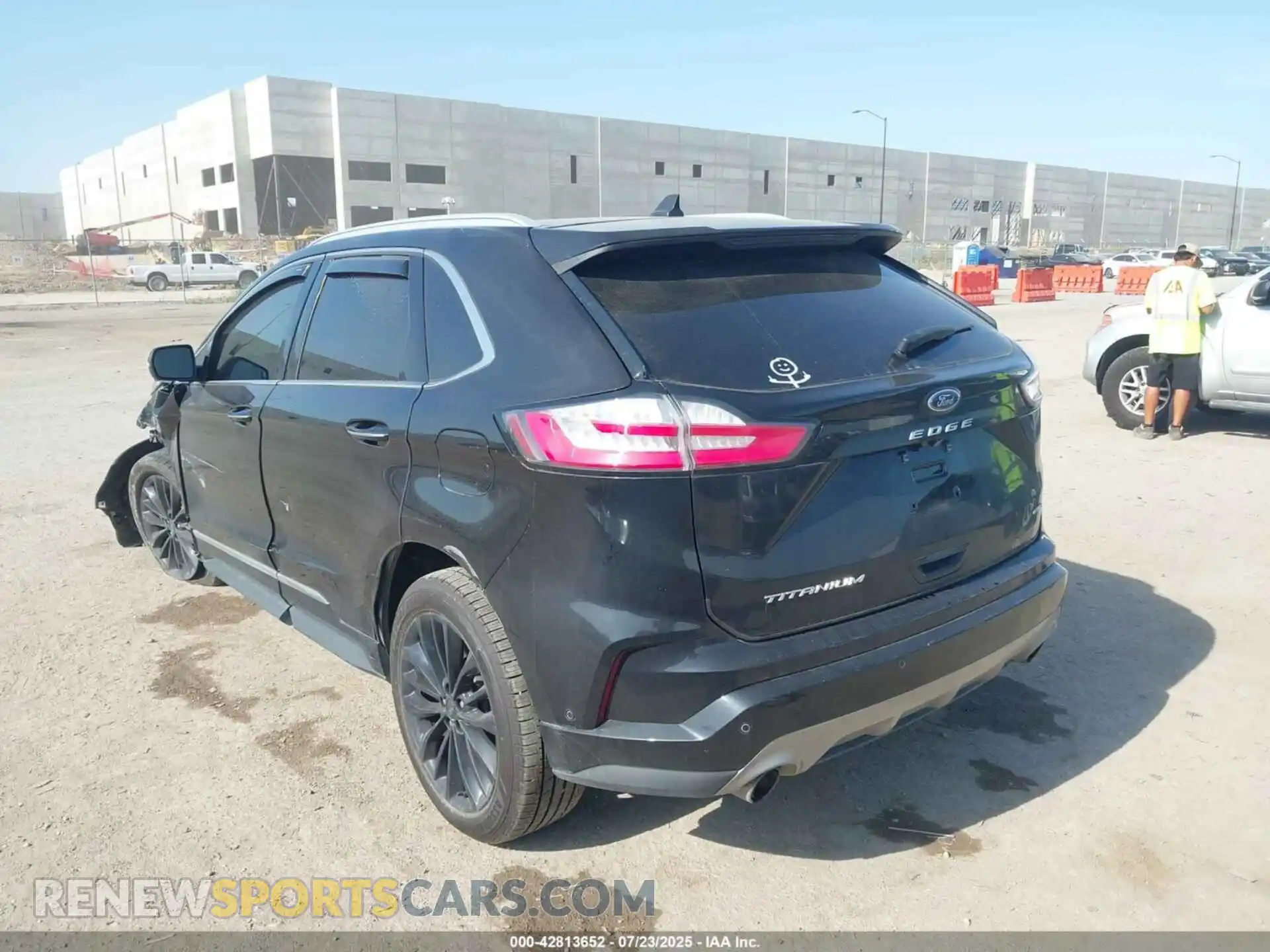 3 Photograph of a damaged car 2FMPK4K95NBA23156 FORD EDGE 2022
