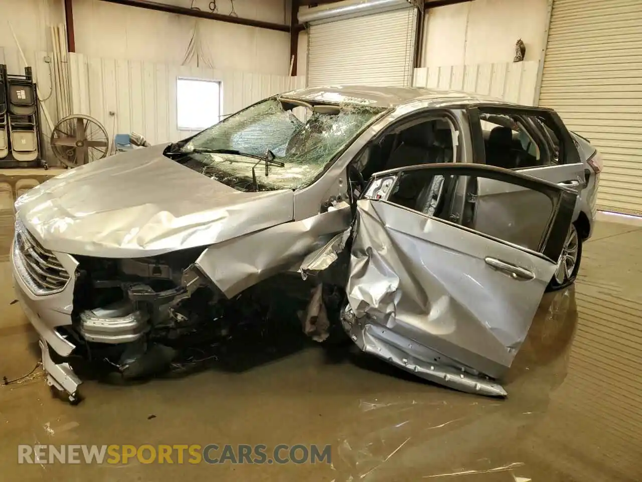 1 Photograph of a damaged car 2FMPK4K95NBB06165 FORD EDGE 2022
