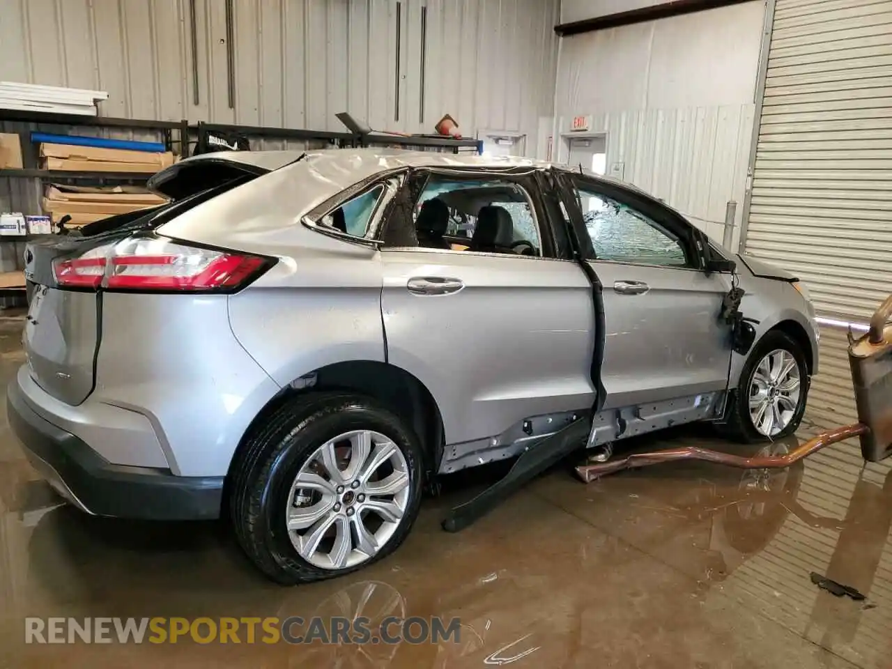 3 Photograph of a damaged car 2FMPK4K95NBB06165 FORD EDGE 2022