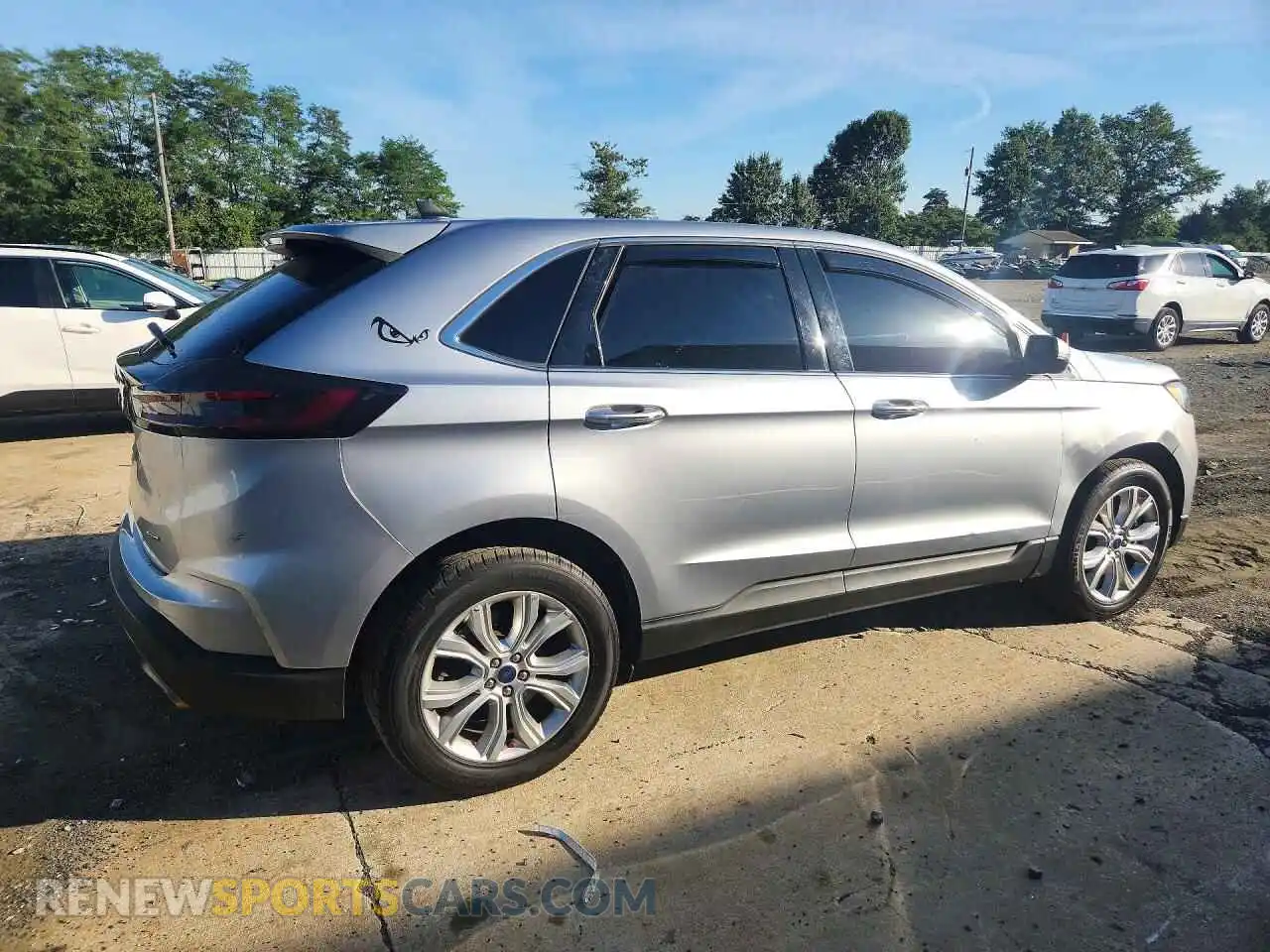 3 Photograph of a damaged car 2FMPK4K98NBA45555 FORD EDGE 2022