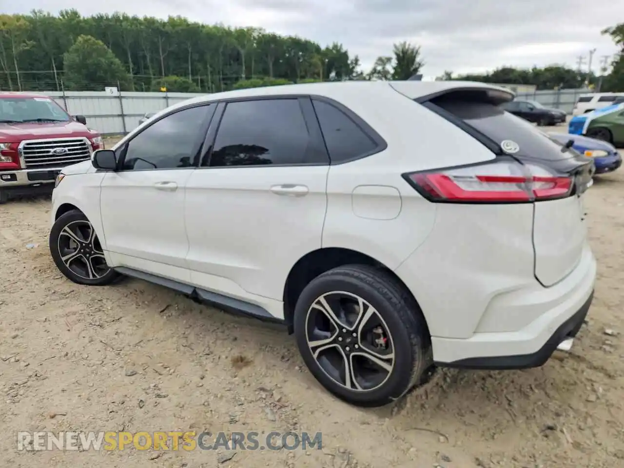 2 fotografías del automóvil dañado 2FMPK4AP6PBA54449 FORD EDGE 2023