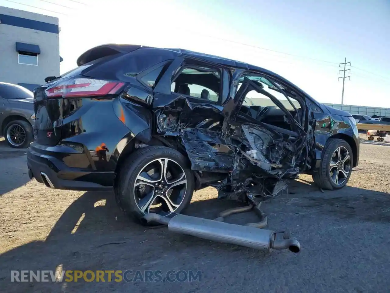 3 Photograph of a damaged car 2FMPK4AP8PBA43534 FORD EDGE 2023