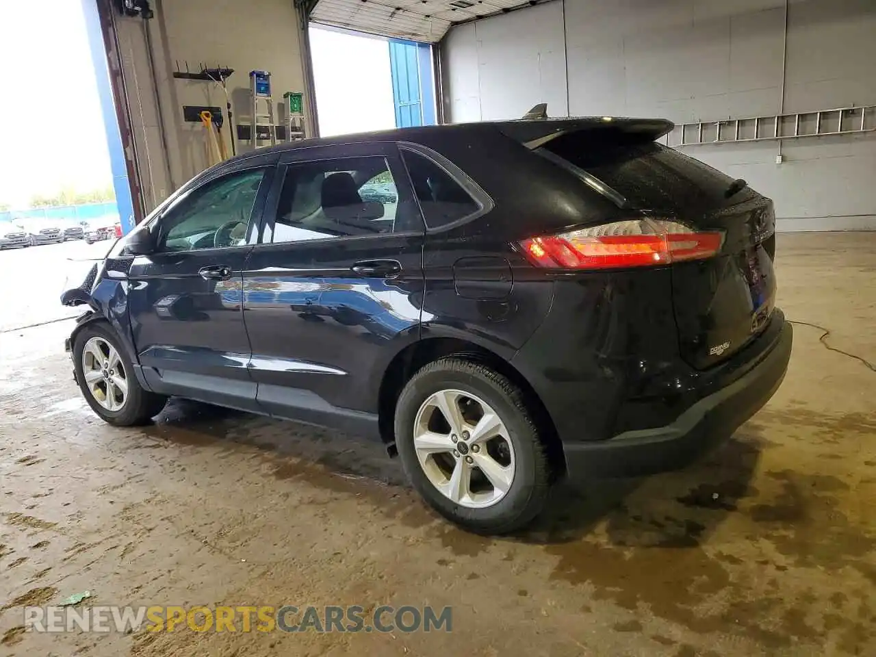 2 Photograph of a damaged car 2FMPK4G93PBA05055 FORD EDGE 2023