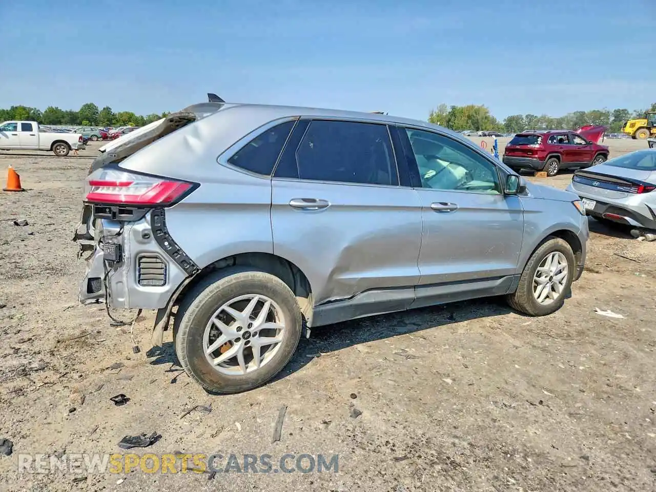 3 Photograph of a damaged car 2FMPK4J91PBA20744 FORD EDGE 2023