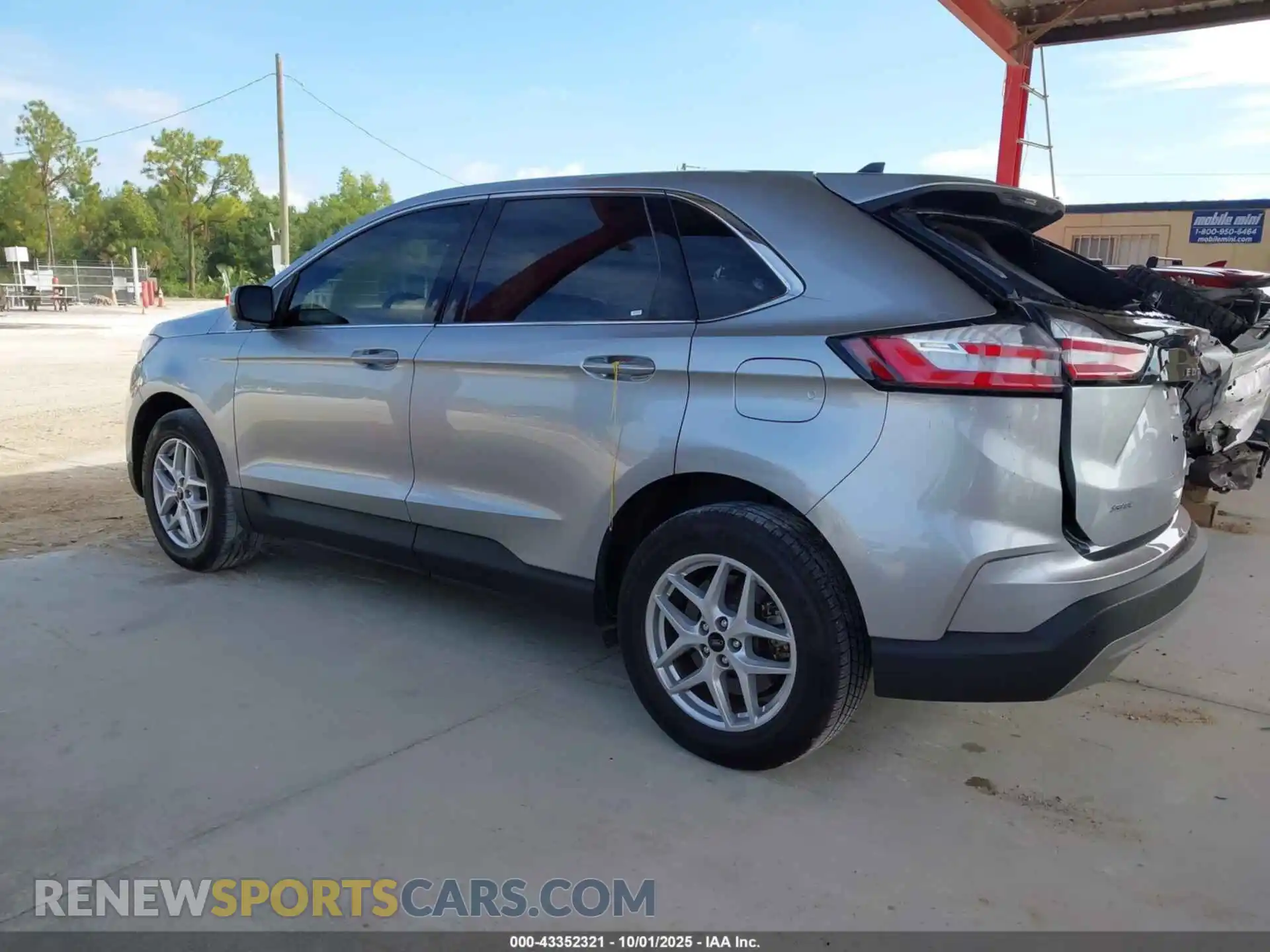 3 Photograph of a damaged car 2FMPK4J91PBA30206 FORD EDGE 2023