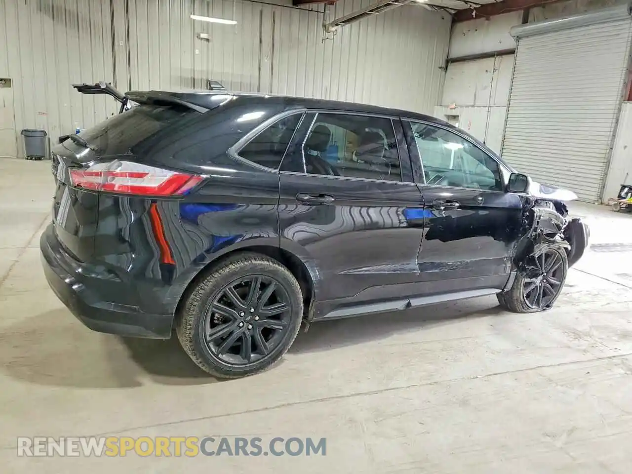 3 fotografías del automóvil dañado 2FMPK4J92PBA31977 FORD EDGE 2023
