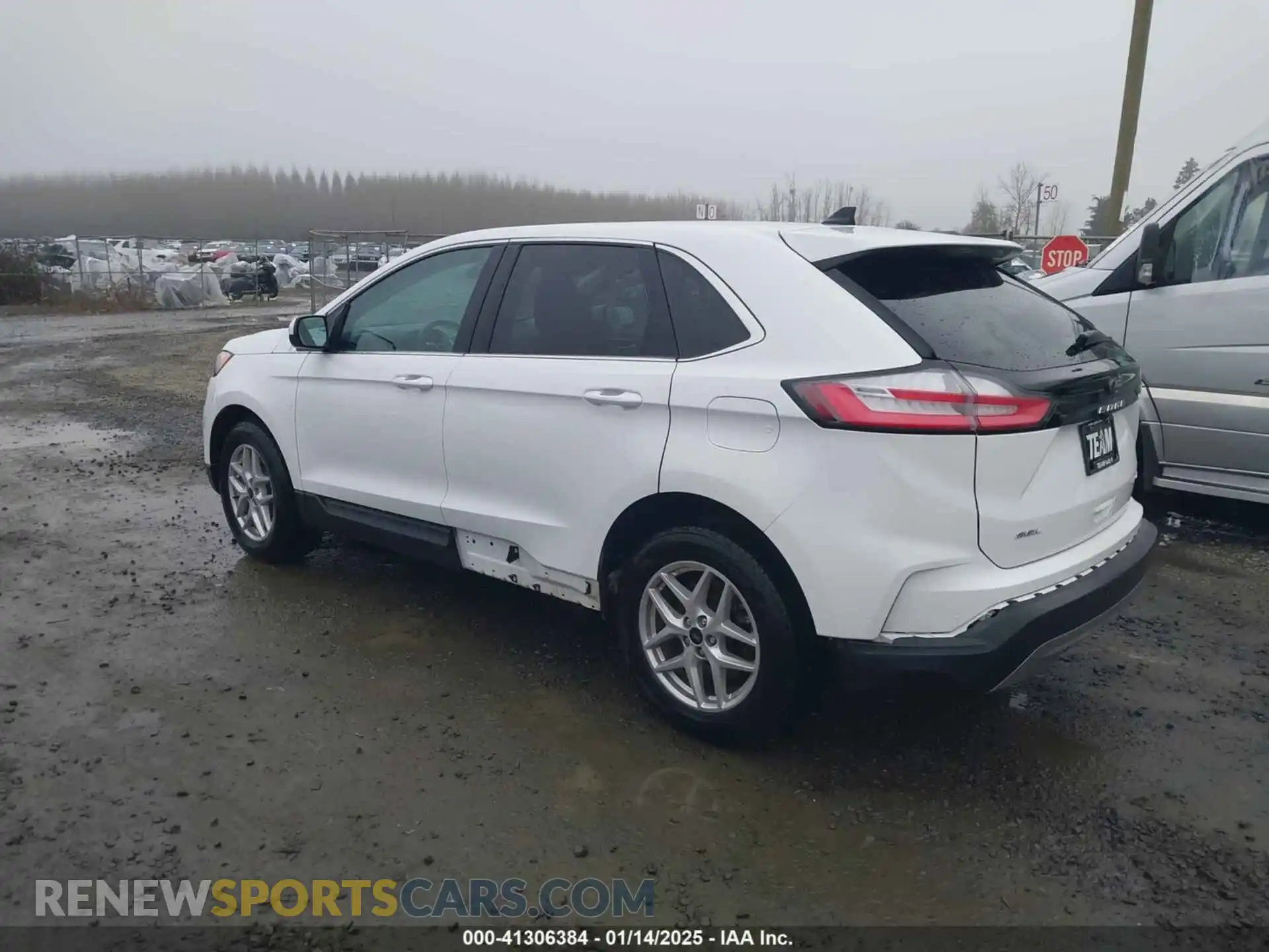 3 Photograph of a damaged car 2FMPK4J92PBA44874 FORD EDGE 2023