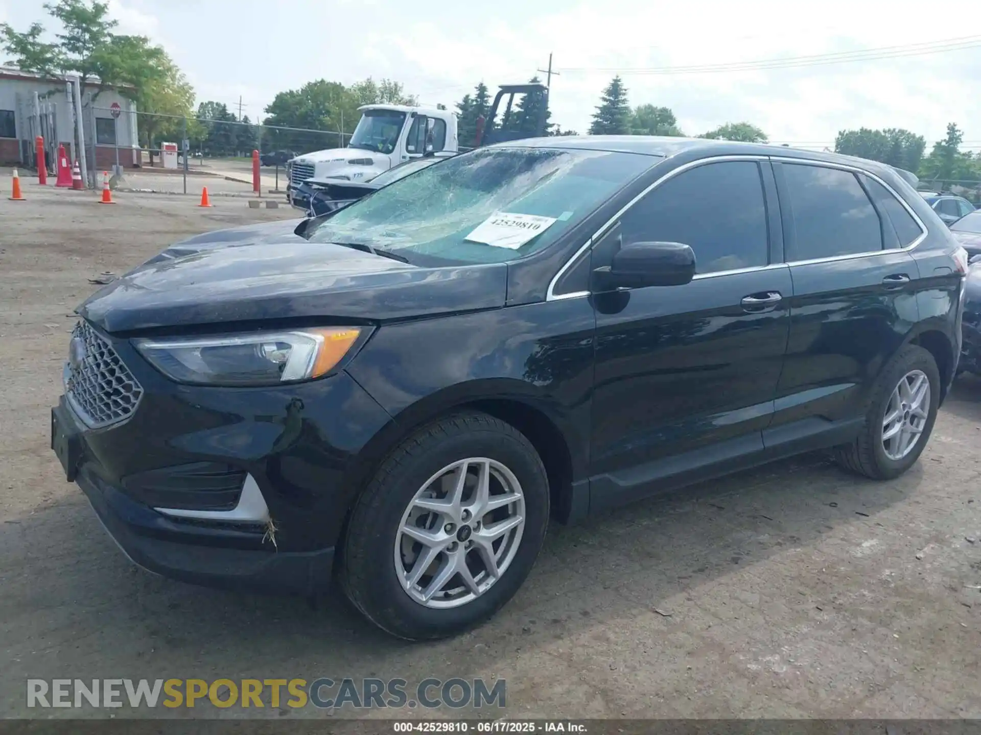 2 Photograph of a damaged car 2FMPK4J93PBA38081 FORD EDGE 2023
