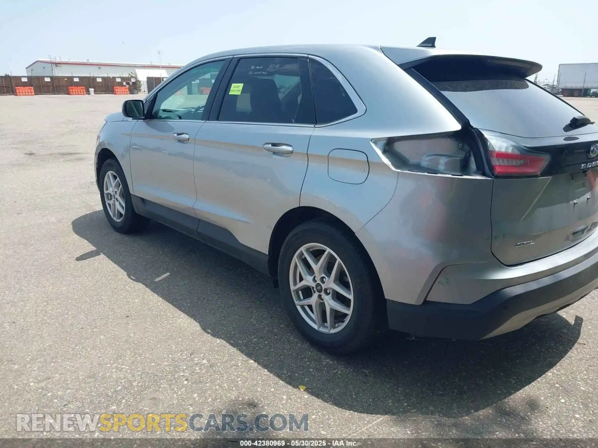 3 Photograph of a damaged car 2FMPK4J93PBA46715 FORD EDGE 2023