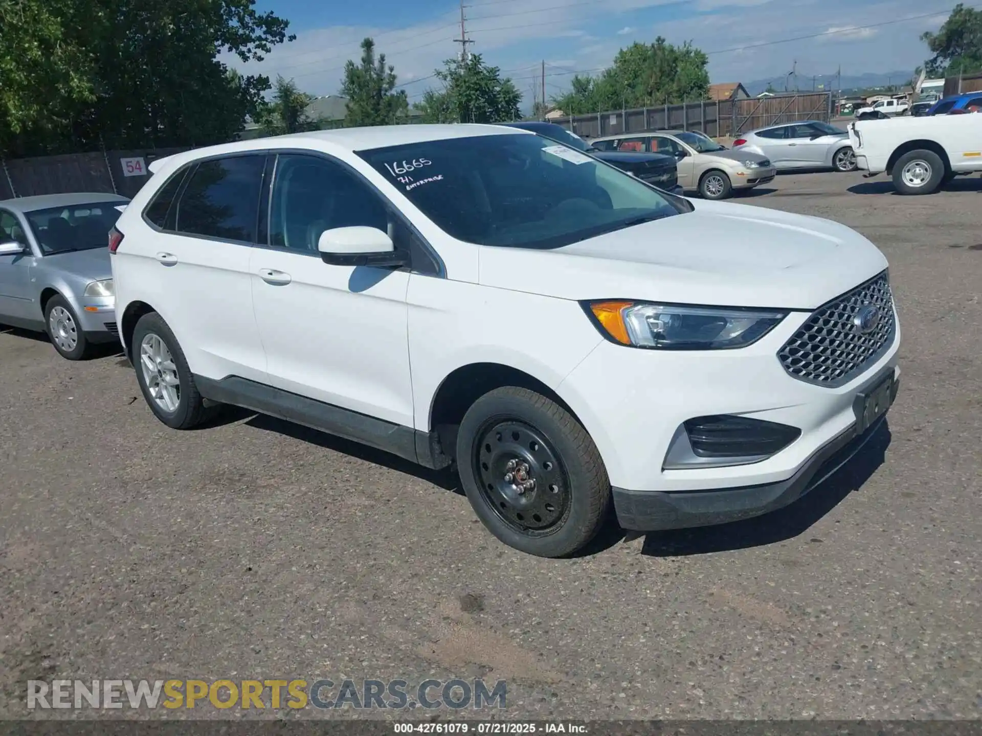 1 Photograph of a damaged car 2FMPK4J95PBA02392 FORD EDGE 2023