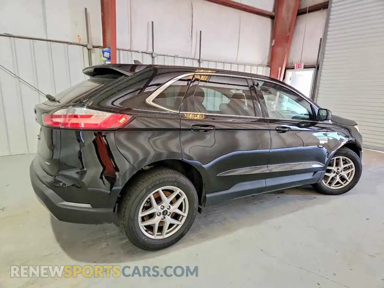 3 Photograph of a damaged car 2FMPK4J96PBA30492 FORD EDGE 2023