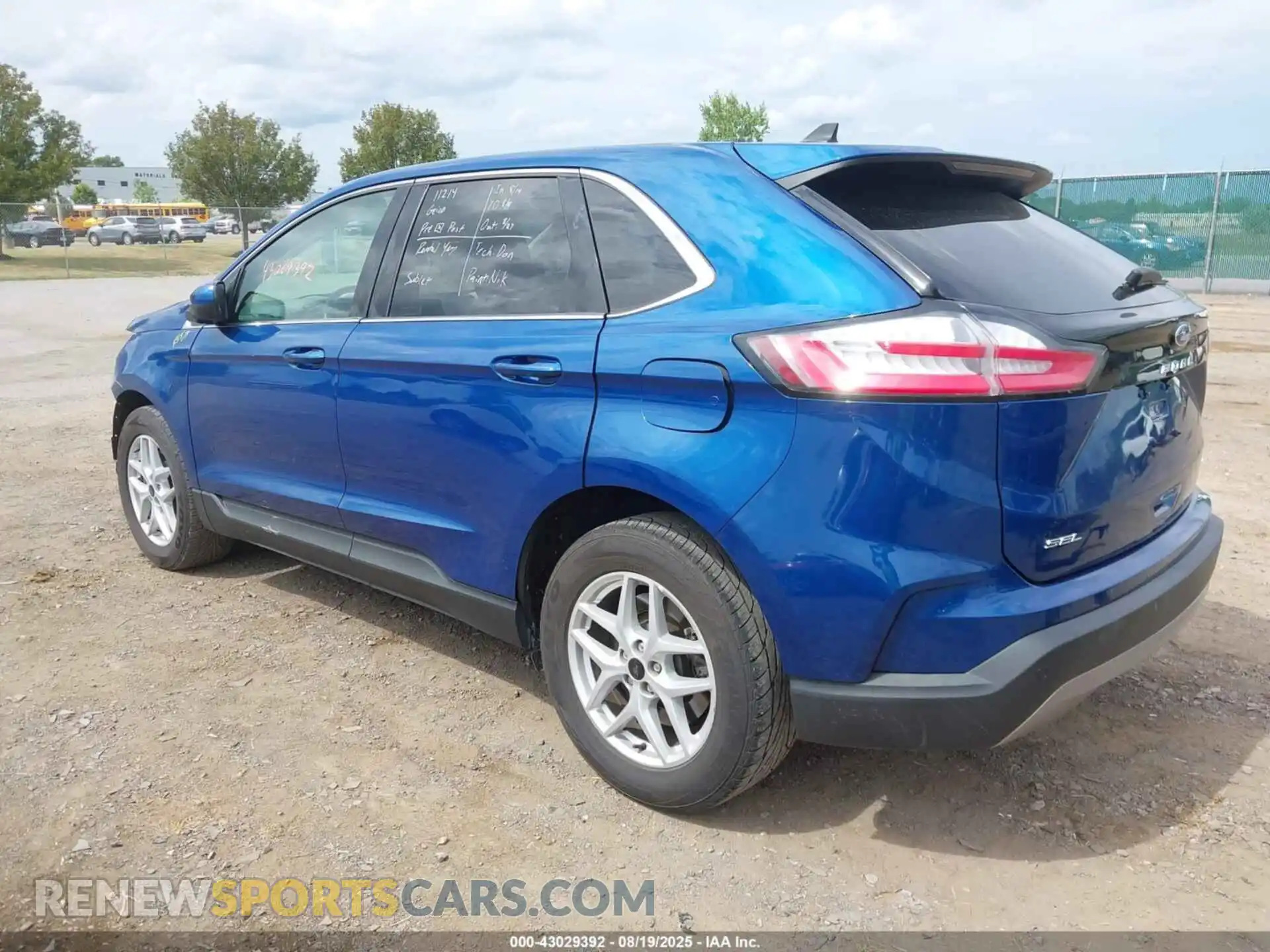 3 Photograph of a damaged car 2FMPK4J97PBA18769 FORD EDGE 2023