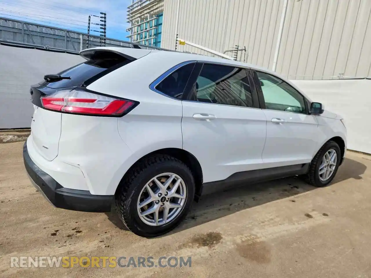3 Photograph of a damaged car 2FMPK4J97PBA28685 FORD EDGE 2023