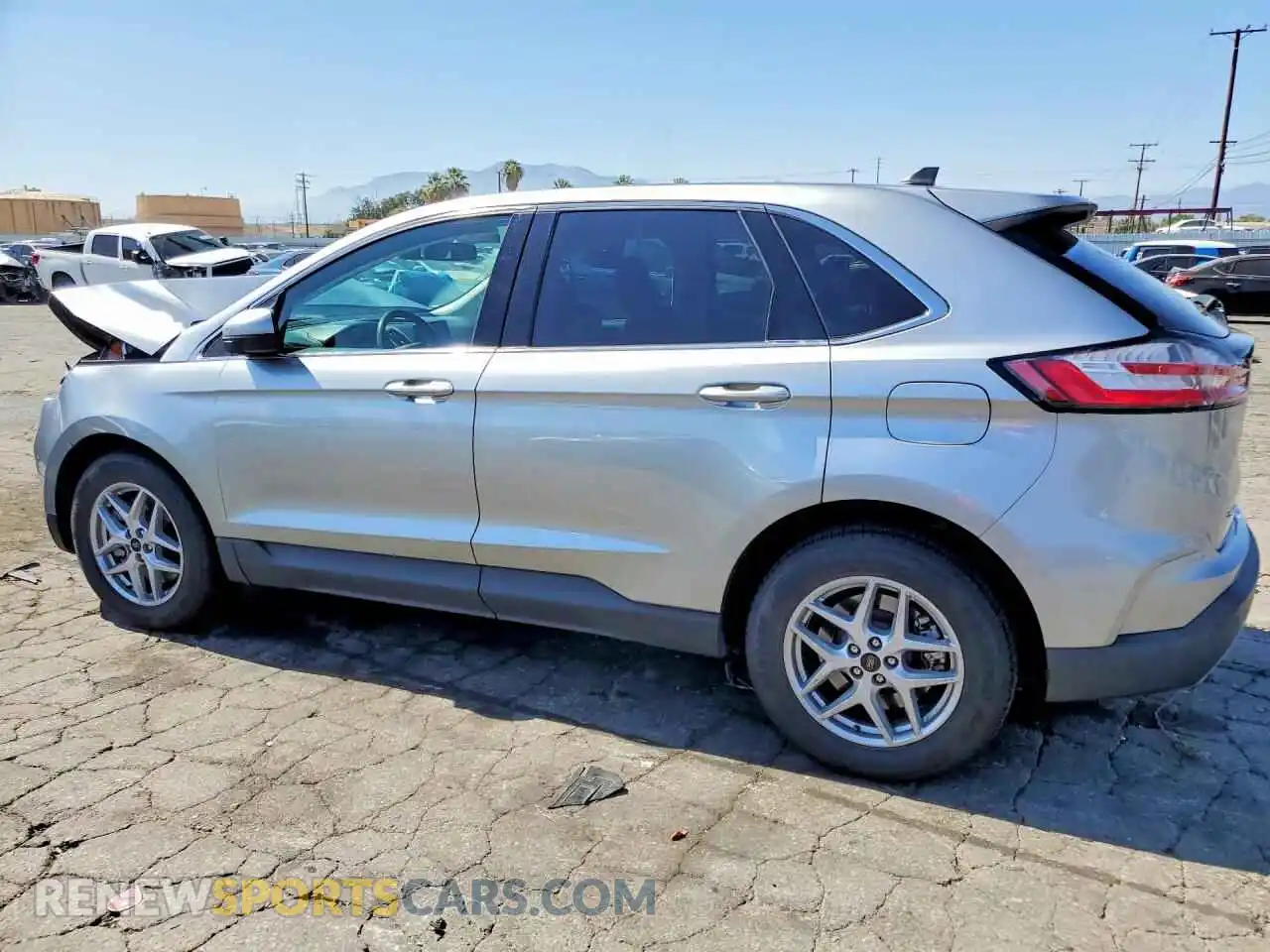 2 Фотография поврежденного автомобиля 2FMPK4J97PBA30923 FORD EDGE 2023