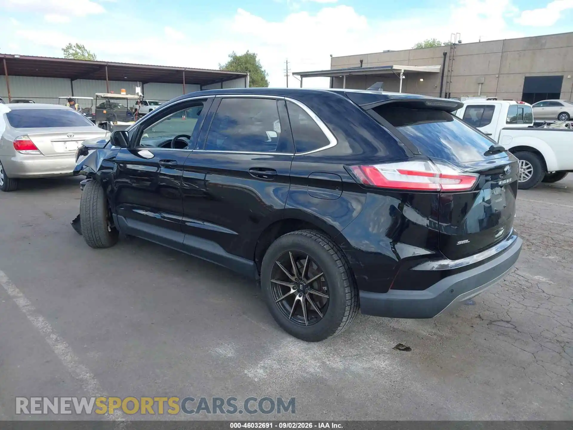 3 Фотография поврежденного автомобиля 2FMPK4J9XPBA18961 FORD EDGE 2023