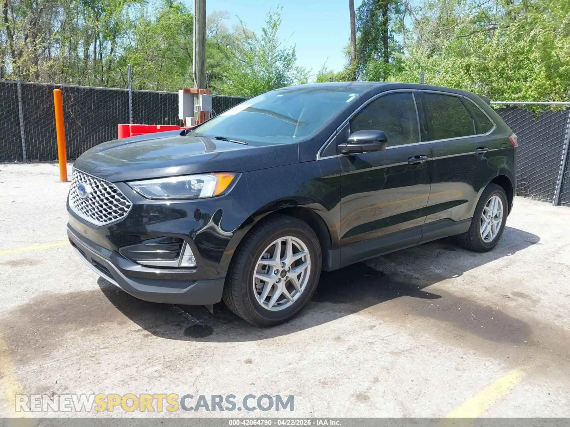 2 Photograph of a damaged car 2FMPK4J9XPBA21925 FORD EDGE 2023