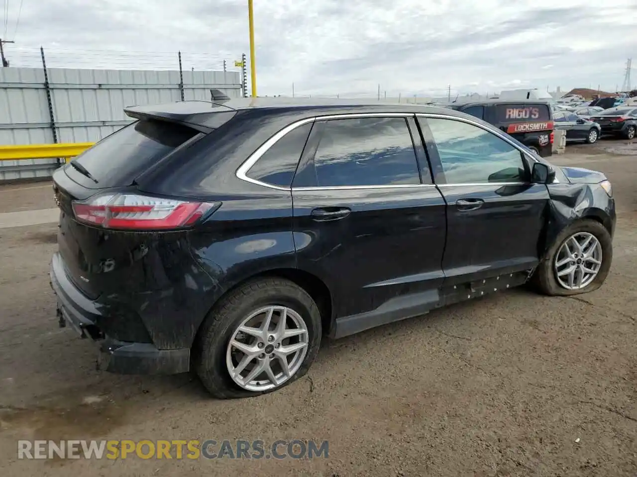 3 Photograph of a damaged car 2FMPK4J9XPBA30656 FORD EDGE 2023