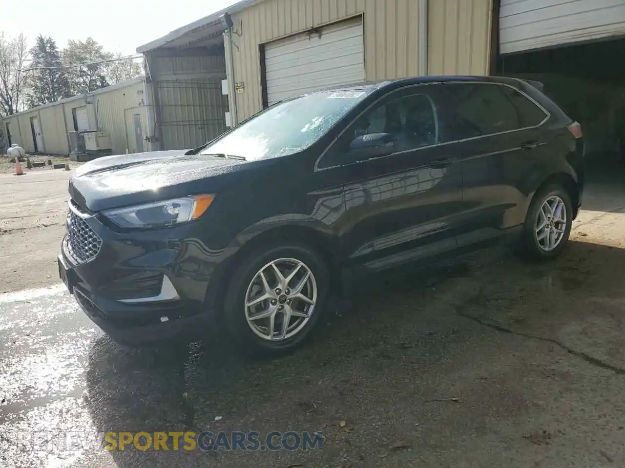 1 Photograph of a damaged car 2FMPK4J9XPBA36098 FORD EDGE 2023