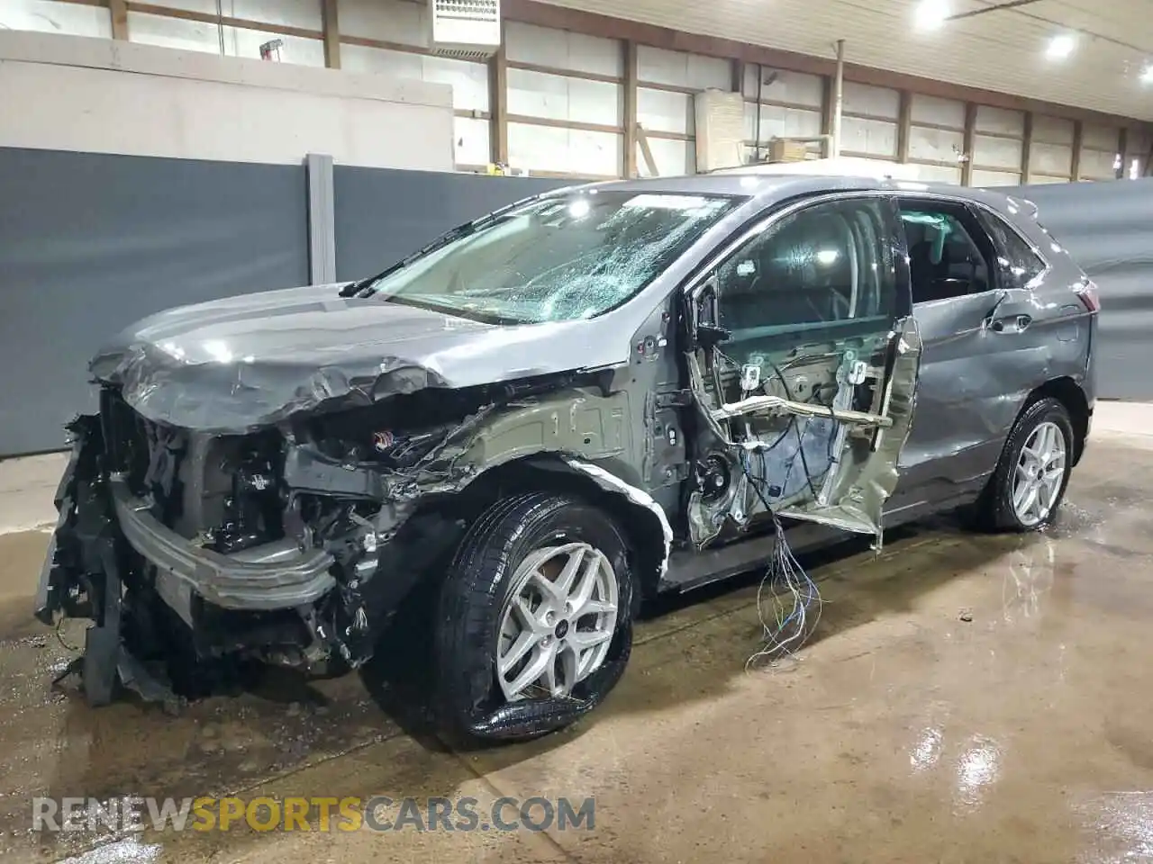 1 Photograph of a damaged car 2FMPK4J9XPBA39616 FORD EDGE 2023