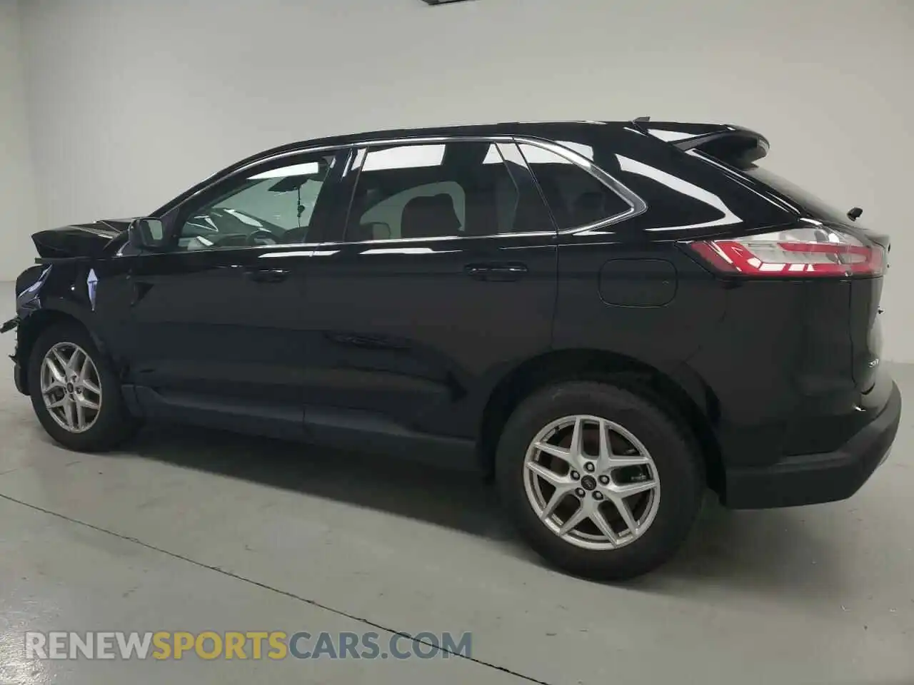 2 Photograph of a damaged car 2FMPK4J9XPBA46971 FORD EDGE 2023