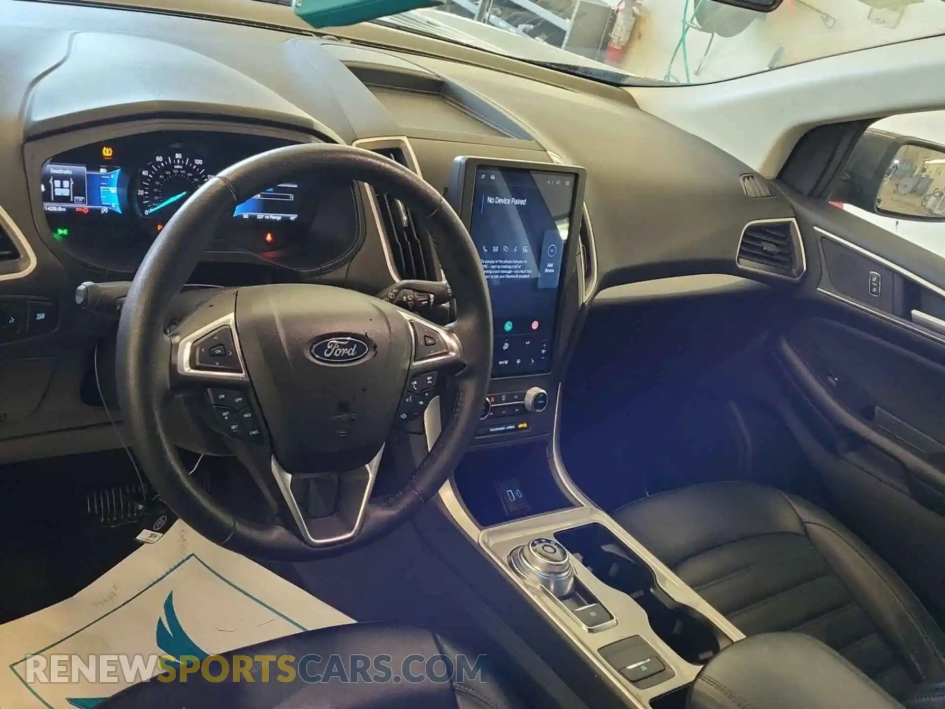 2 Photograph of a damaged car 2FMPK4J9XPBA61258 FORD EDGE 2023