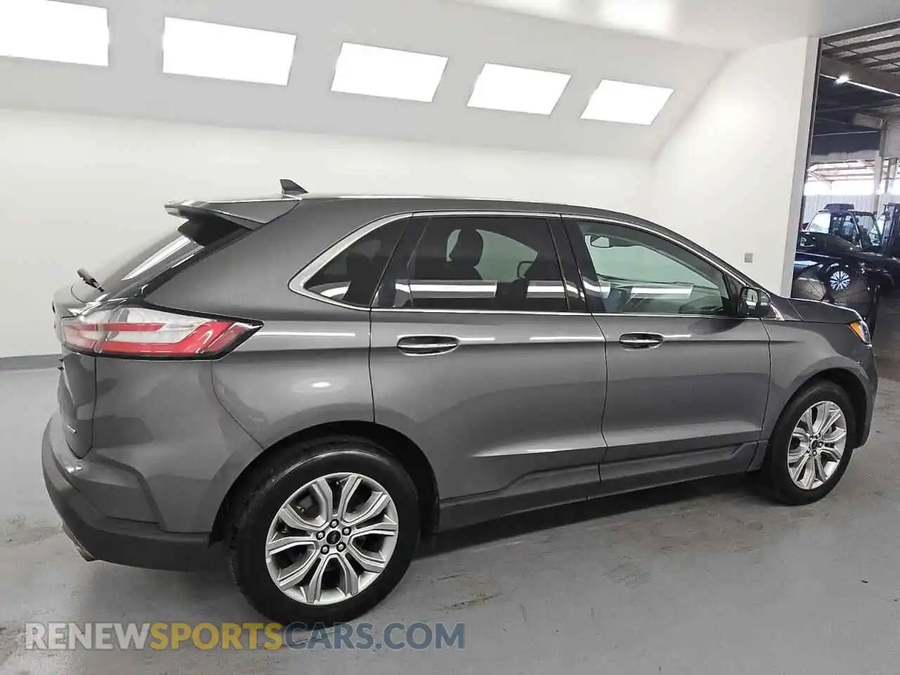 3 Photograph of a damaged car 2FMPK4K92PBA58742 FORD EDGE 2023