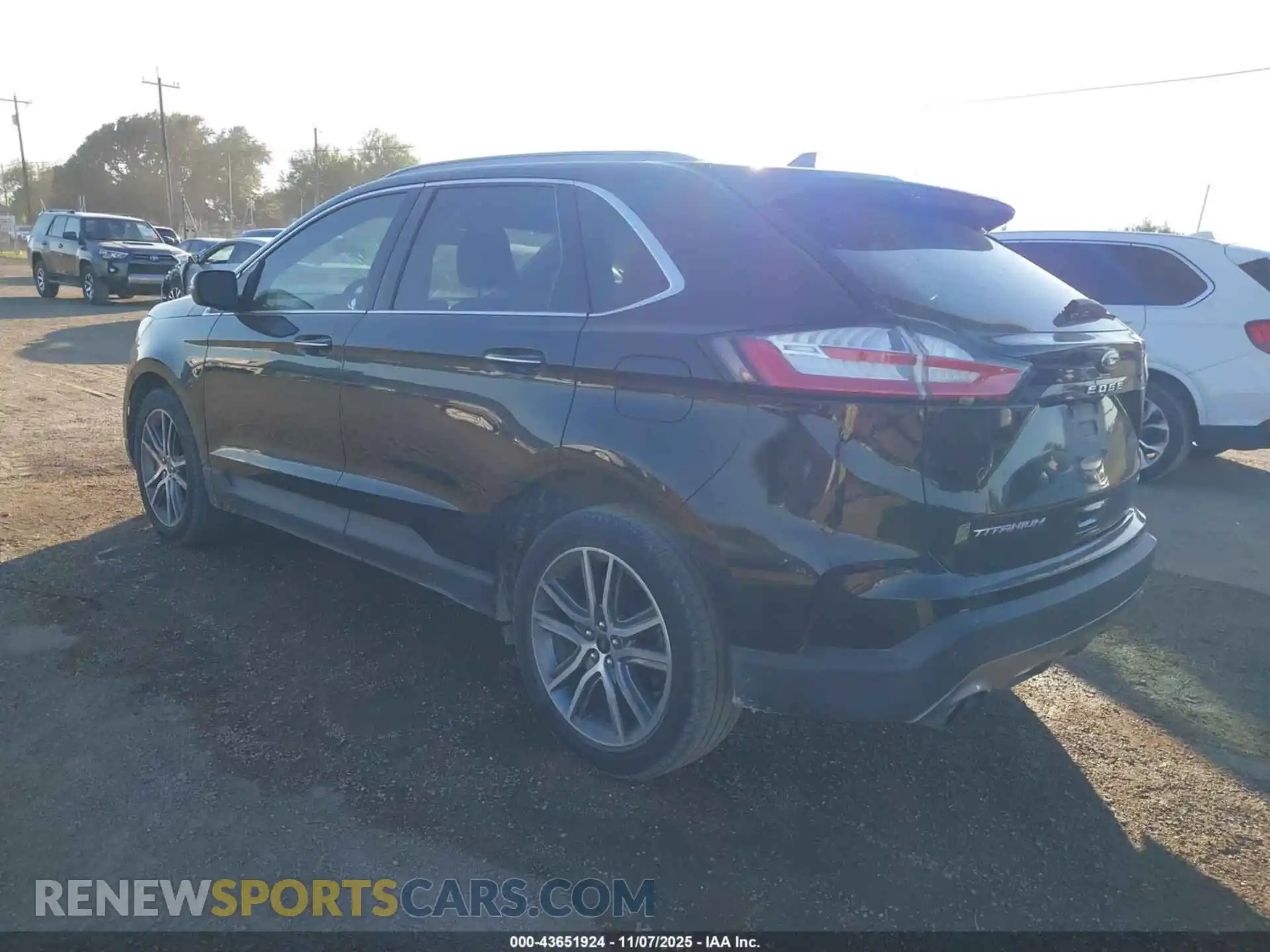 3 Photograph of a damaged car 2FMPK4K94PBA54031 FORD EDGE 2023