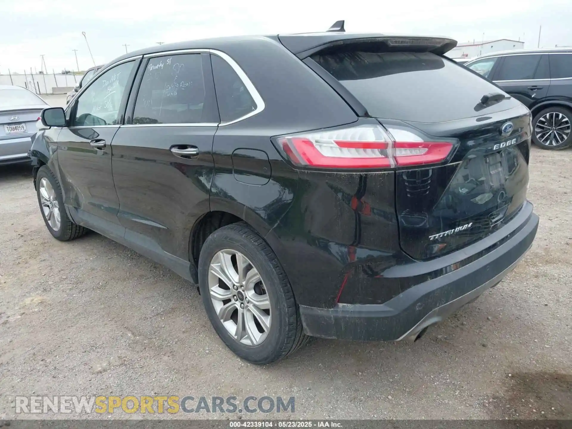 3 Photograph of a damaged car 2FMPK4K95PBA14797 FORD EDGE 2023