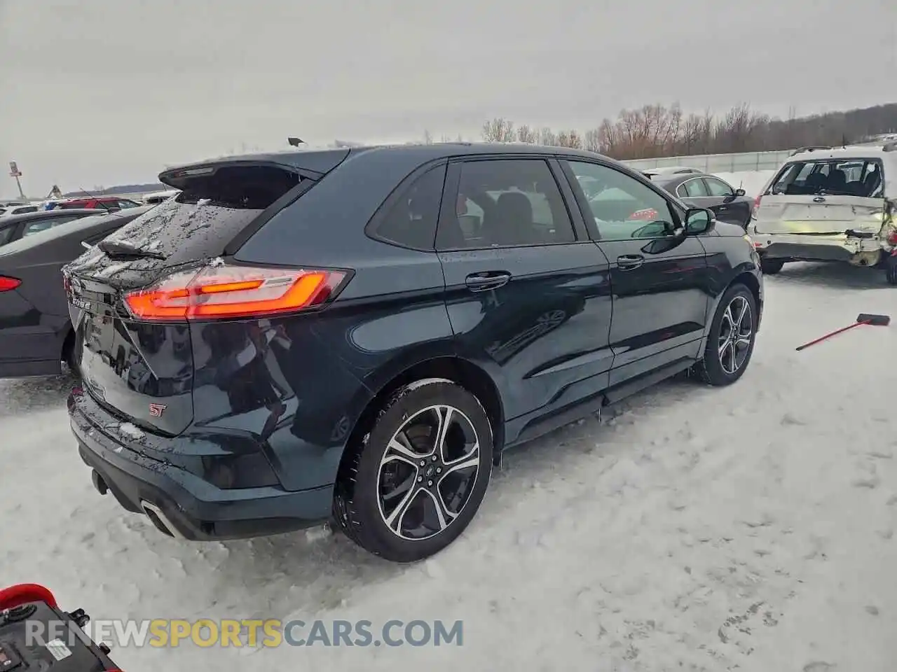 3 Photograph of a damaged car 2FMPK4AP3RBA00187 FORD EDGE 2024