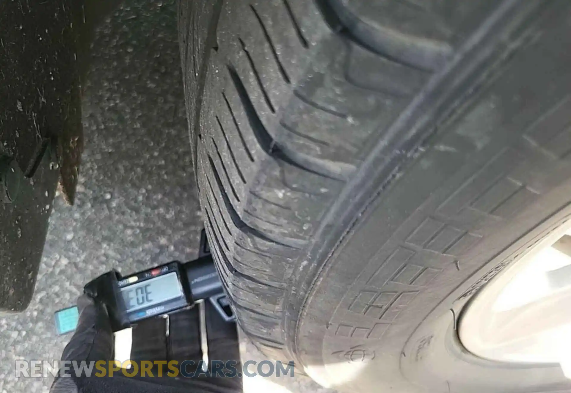 2 Photograph of a damaged car 2FMPK4G91RBA67265 FORD EDGE 2024