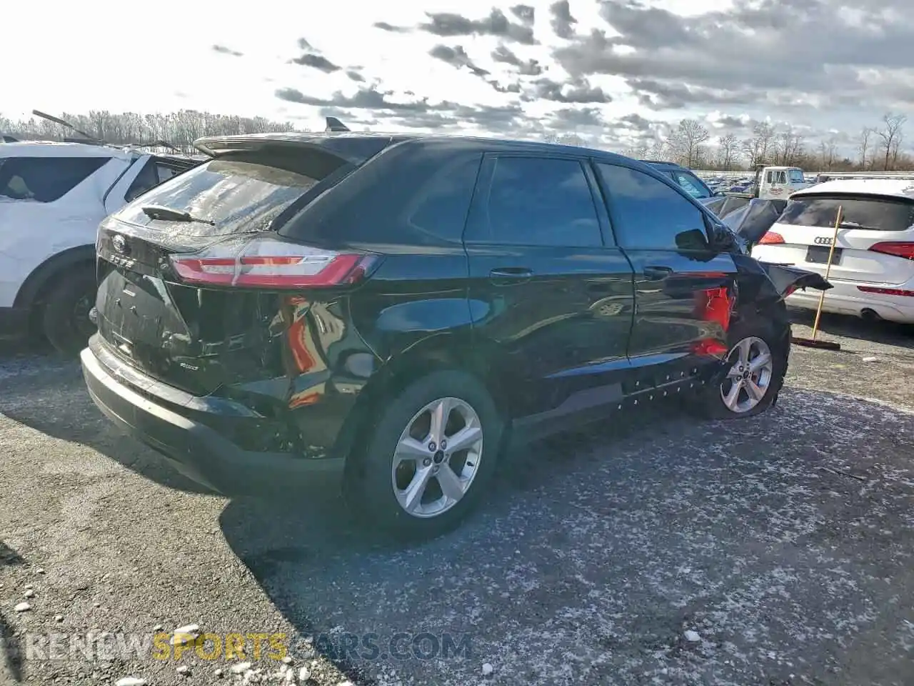 3 Photograph of a damaged car 2FMPK4G91RBB01236 FORD EDGE 2024