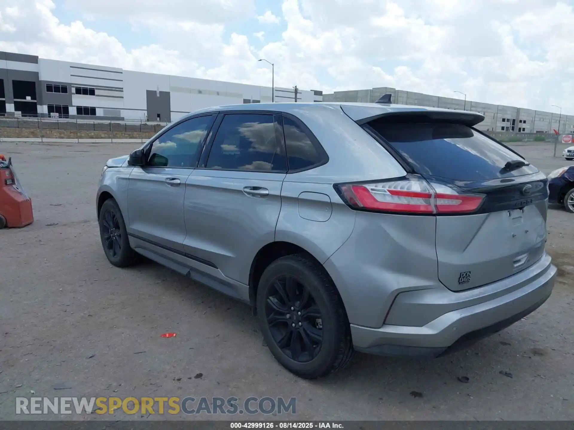 3 Photograph of a damaged car 2FMPK4G92RBA04983 FORD EDGE 2024