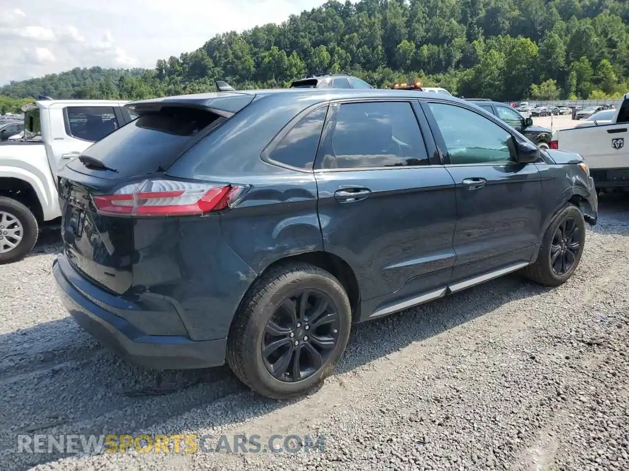3 Photograph of a damaged car 2FMPK4G92RBA45209 FORD EDGE 2024