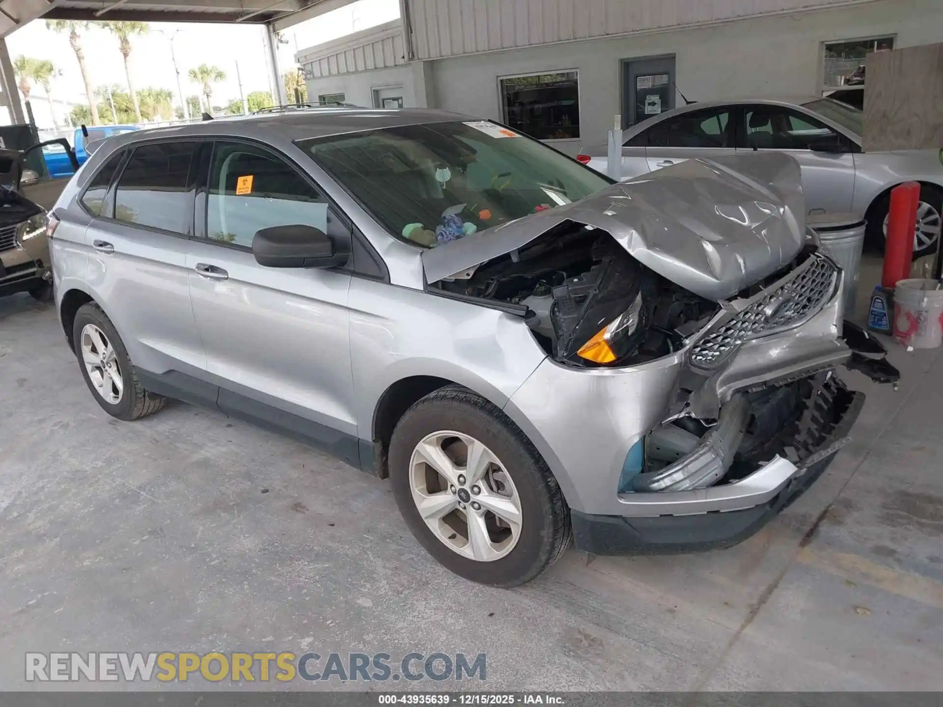 1 Photograph of a damaged car 2FMPK4G93RBA08816 FORD EDGE 2024