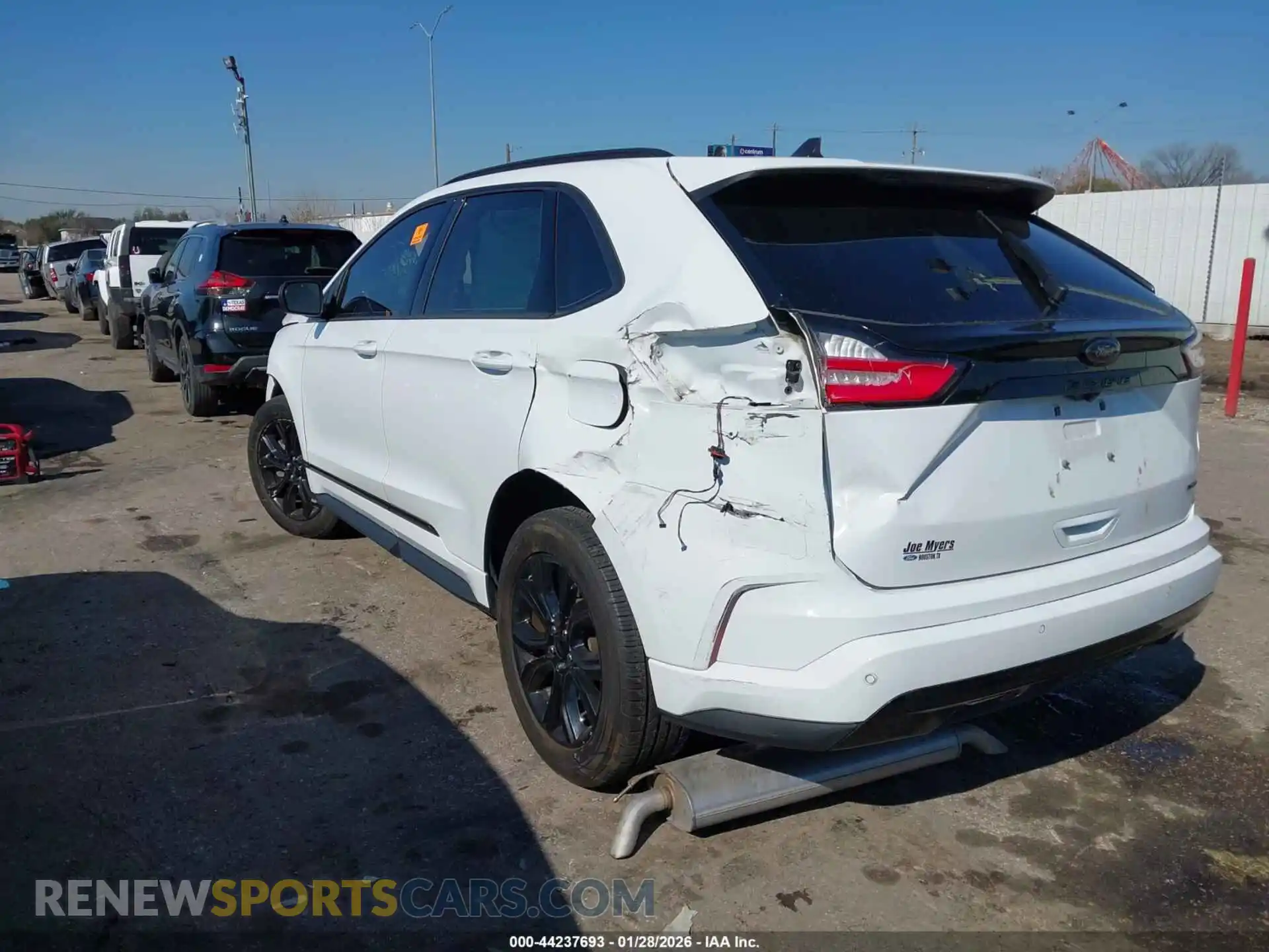 3 Photograph of a damaged car 2FMPK4G97RBA32651 FORD EDGE 2024