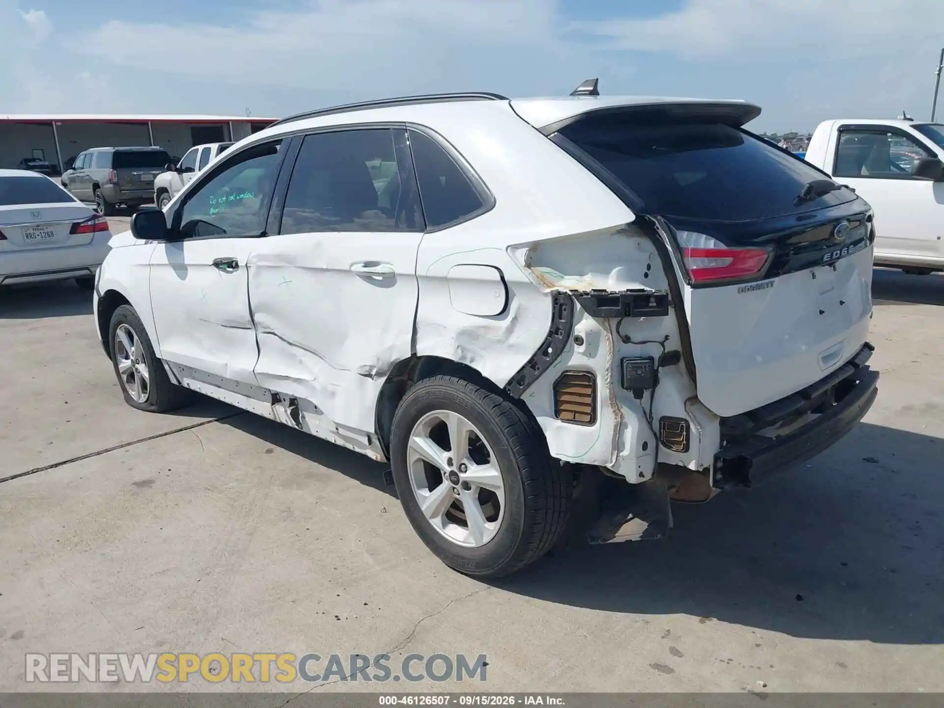 3 Photograph of a damaged car 2FMPK4G99RBA26561 FORD EDGE 2024