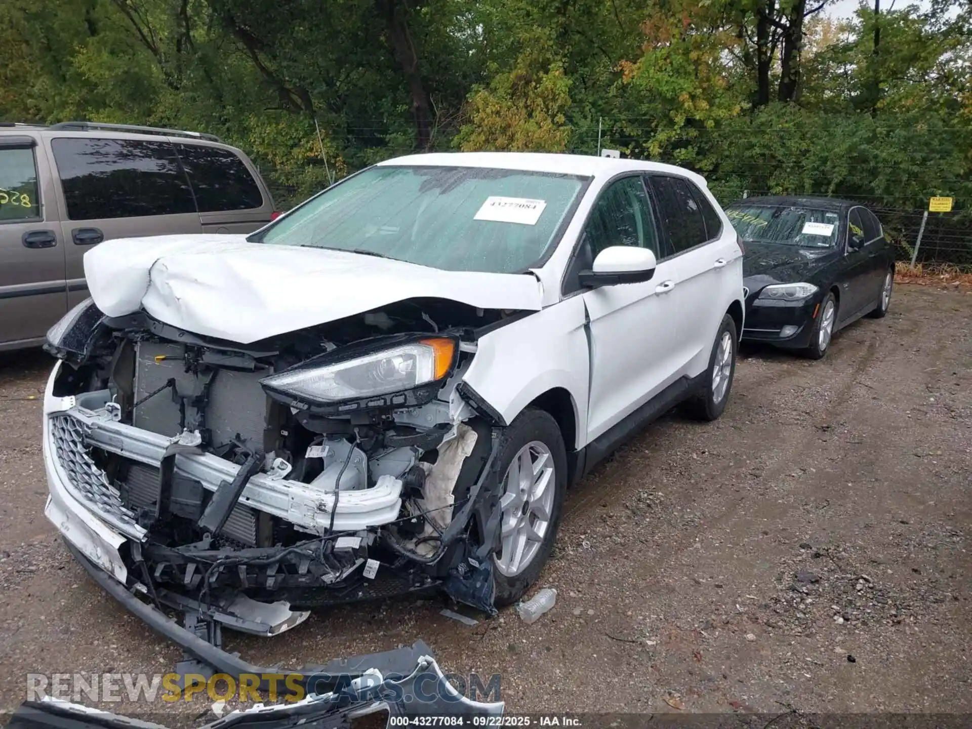 2 Photograph of a damaged car 2FMPK4J90RBA00875 FORD EDGE 2024