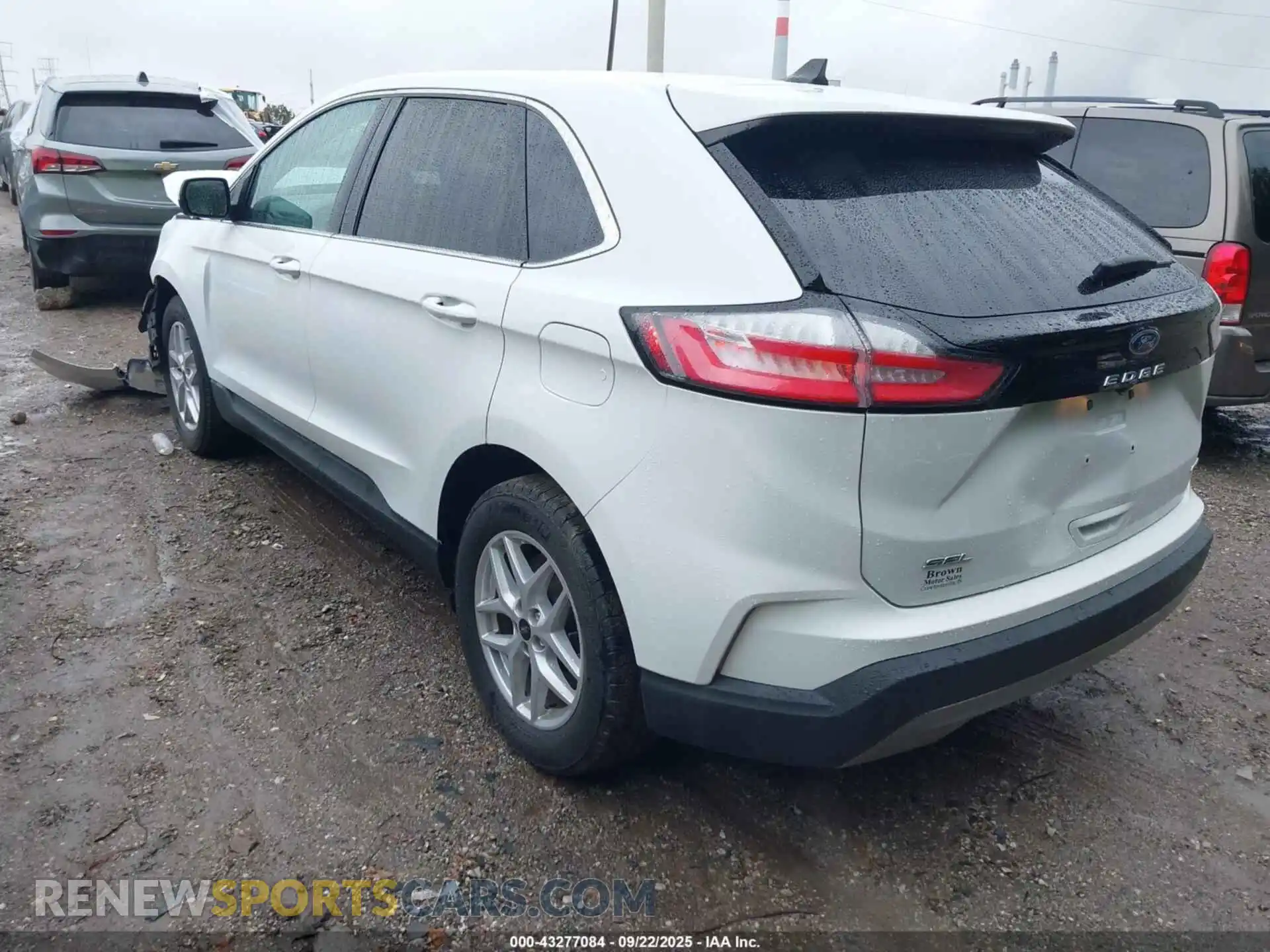 3 Photograph of a damaged car 2FMPK4J90RBA00875 FORD EDGE 2024