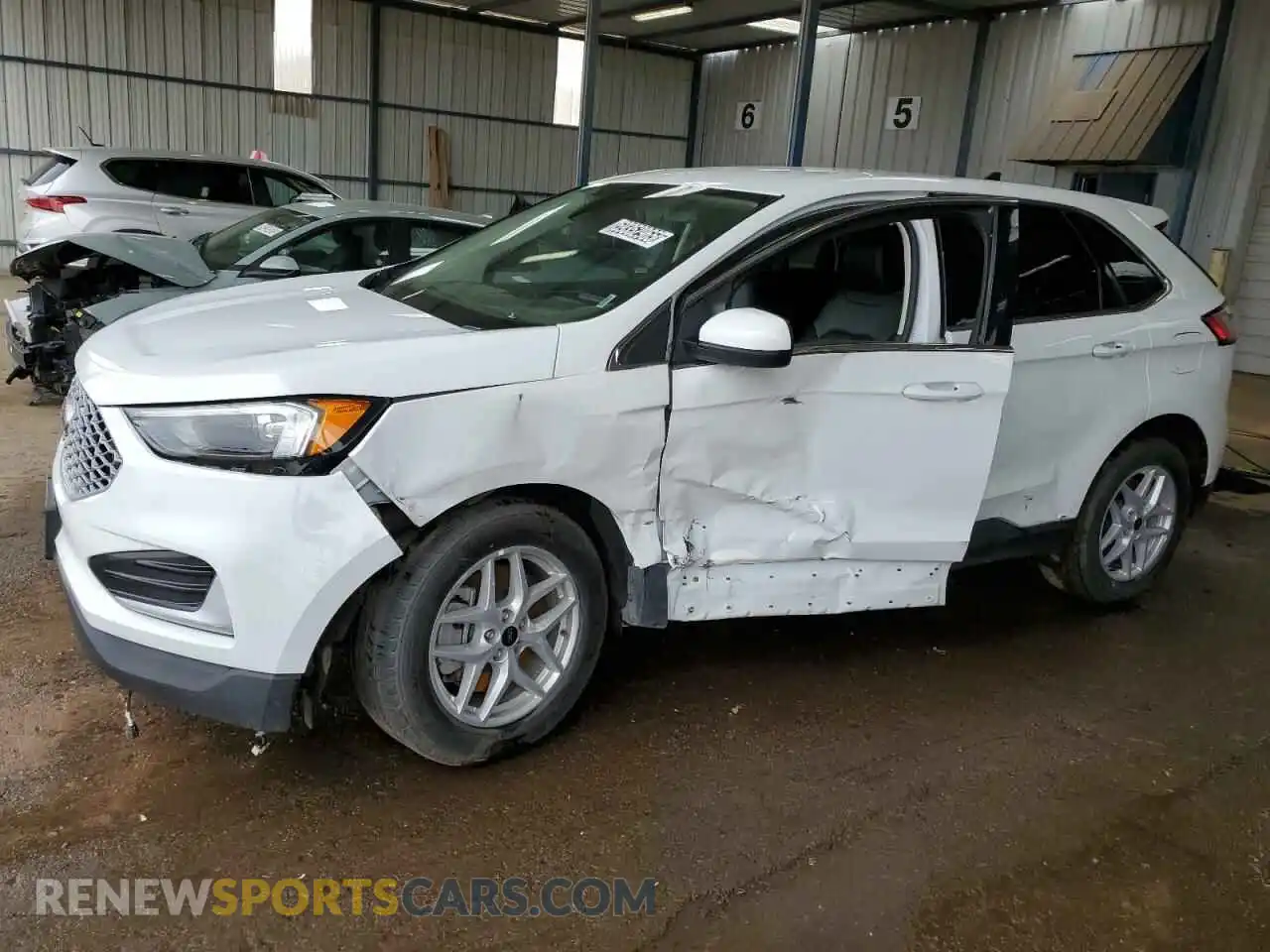 1 Photograph of a damaged car 2FMPK4J90RBA68268 FORD EDGE 2024