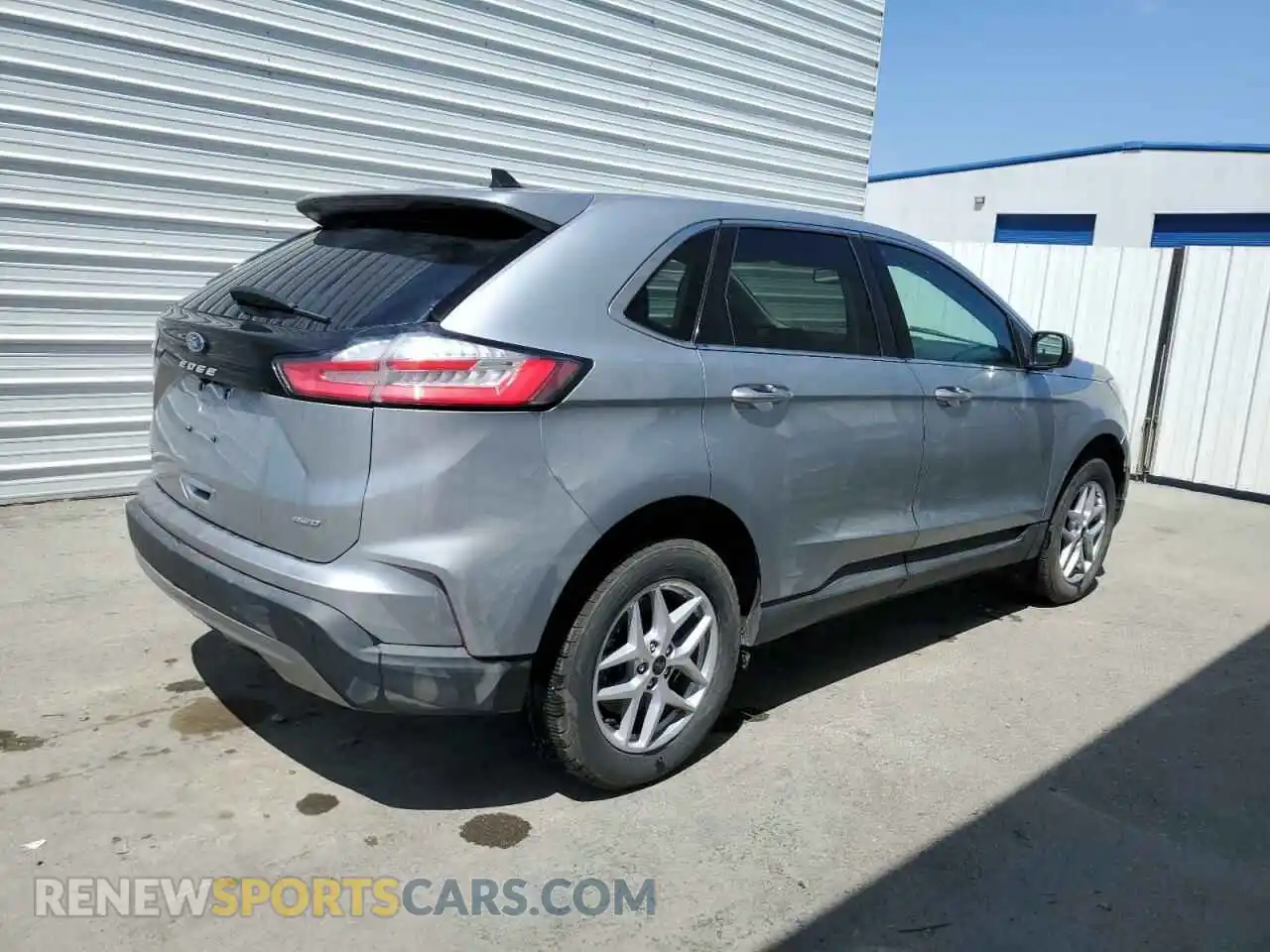 3 Photograph of a damaged car 2FMPK4J90RBA70442 FORD EDGE 2024