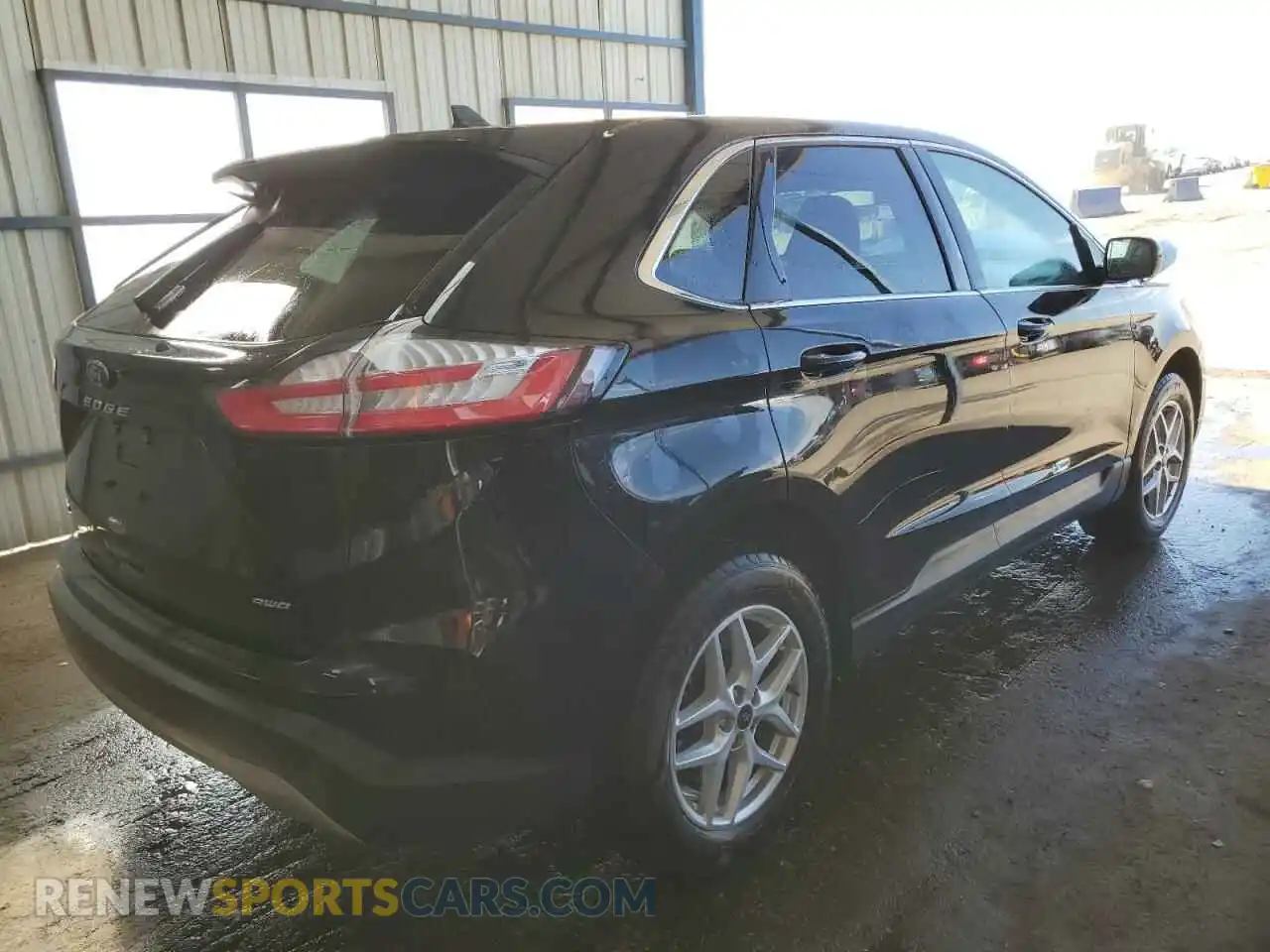 3 Photograph of a damaged car 2FMPK4J90RBA71381 FORD EDGE 2024
