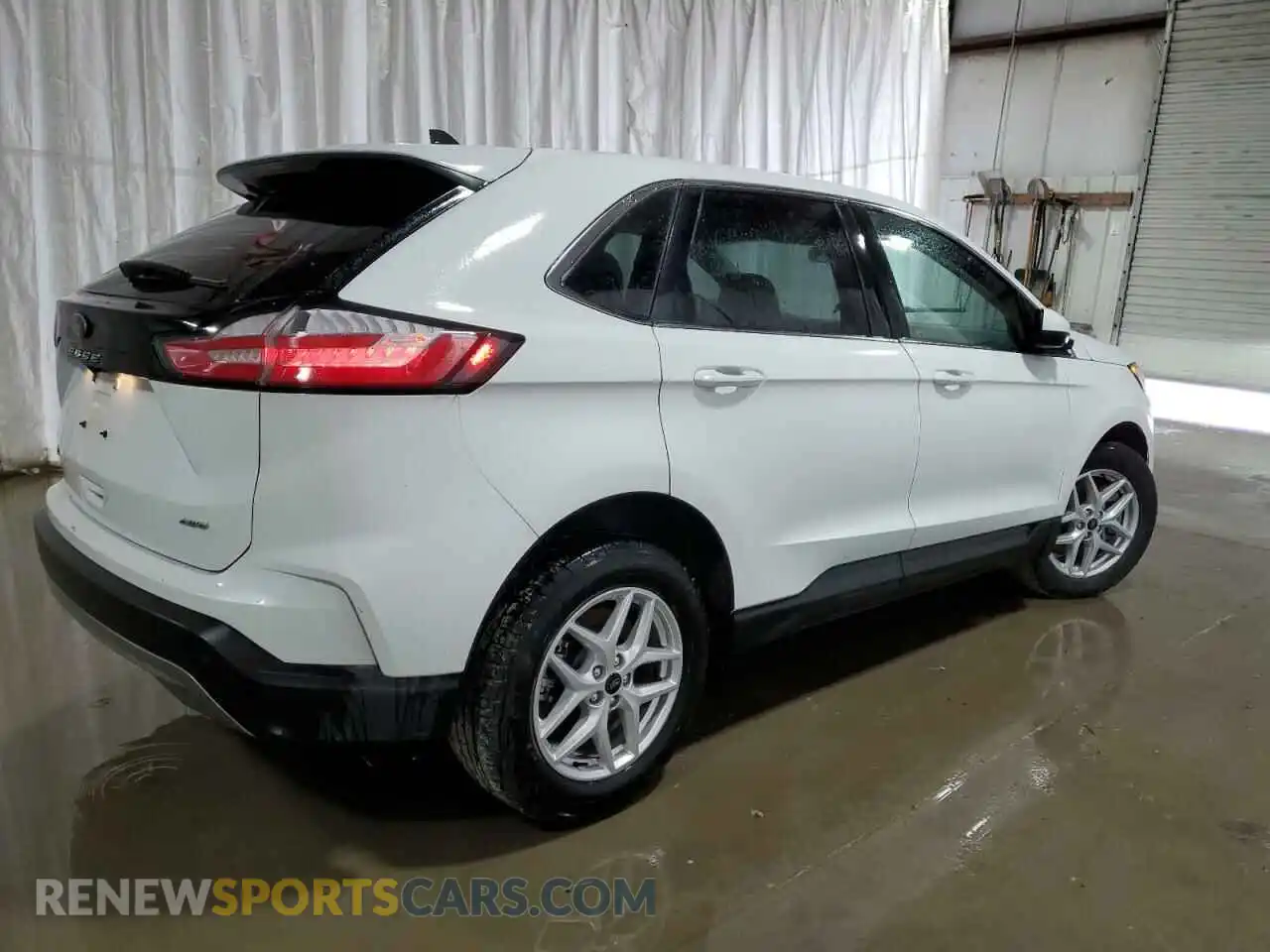 3 Photograph of a damaged car 2FMPK4J90RBA77620 FORD EDGE 2024