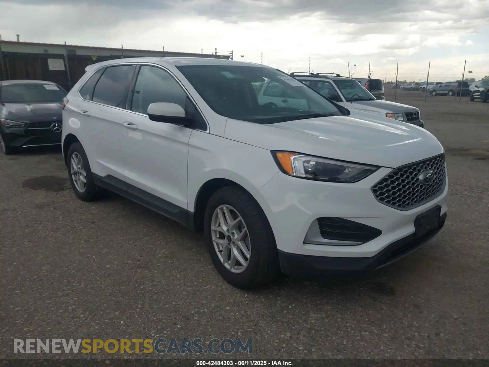 1 Photograph of a damaged car 2FMPK4J90RBA77889 FORD EDGE 2024