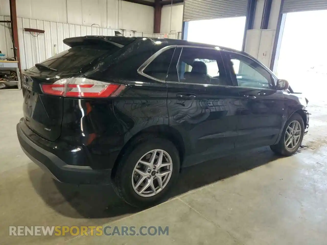 3 Photograph of a damaged car 2FMPK4J92RBA04054 FORD EDGE 2024