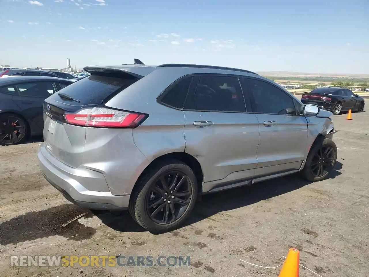3 Photograph of a damaged car 2FMPK4J92RBA07908 FORD EDGE 2024