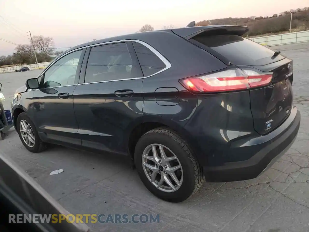 2 Photograph of a damaged car 2FMPK4J92RBA26362 FORD EDGE 2024