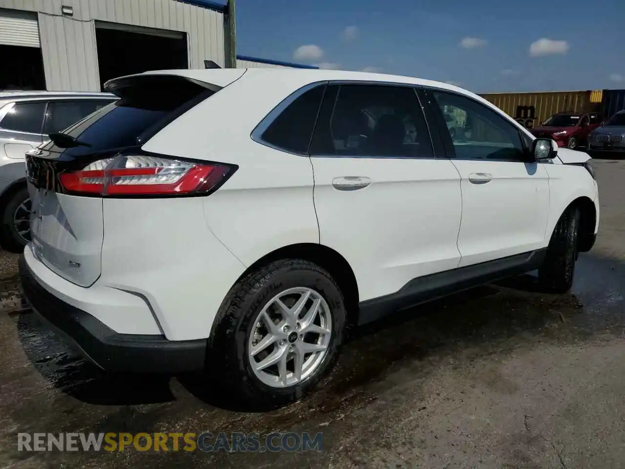 3 Photograph of a damaged car 2FMPK4J92RBA52640 FORD EDGE 2024