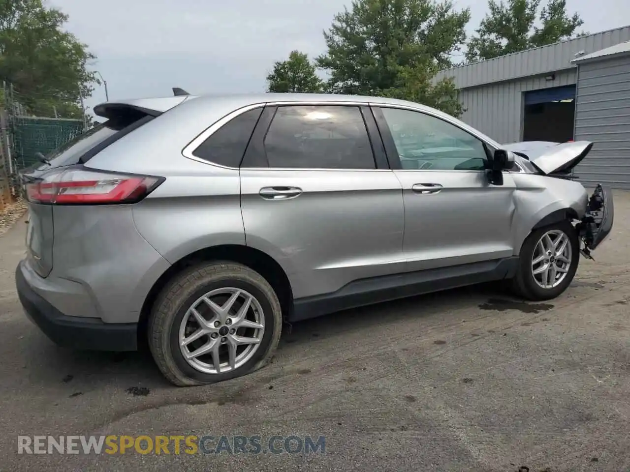 3 Photograph of a damaged car 2FMPK4J92RBA72337 FORD EDGE 2024