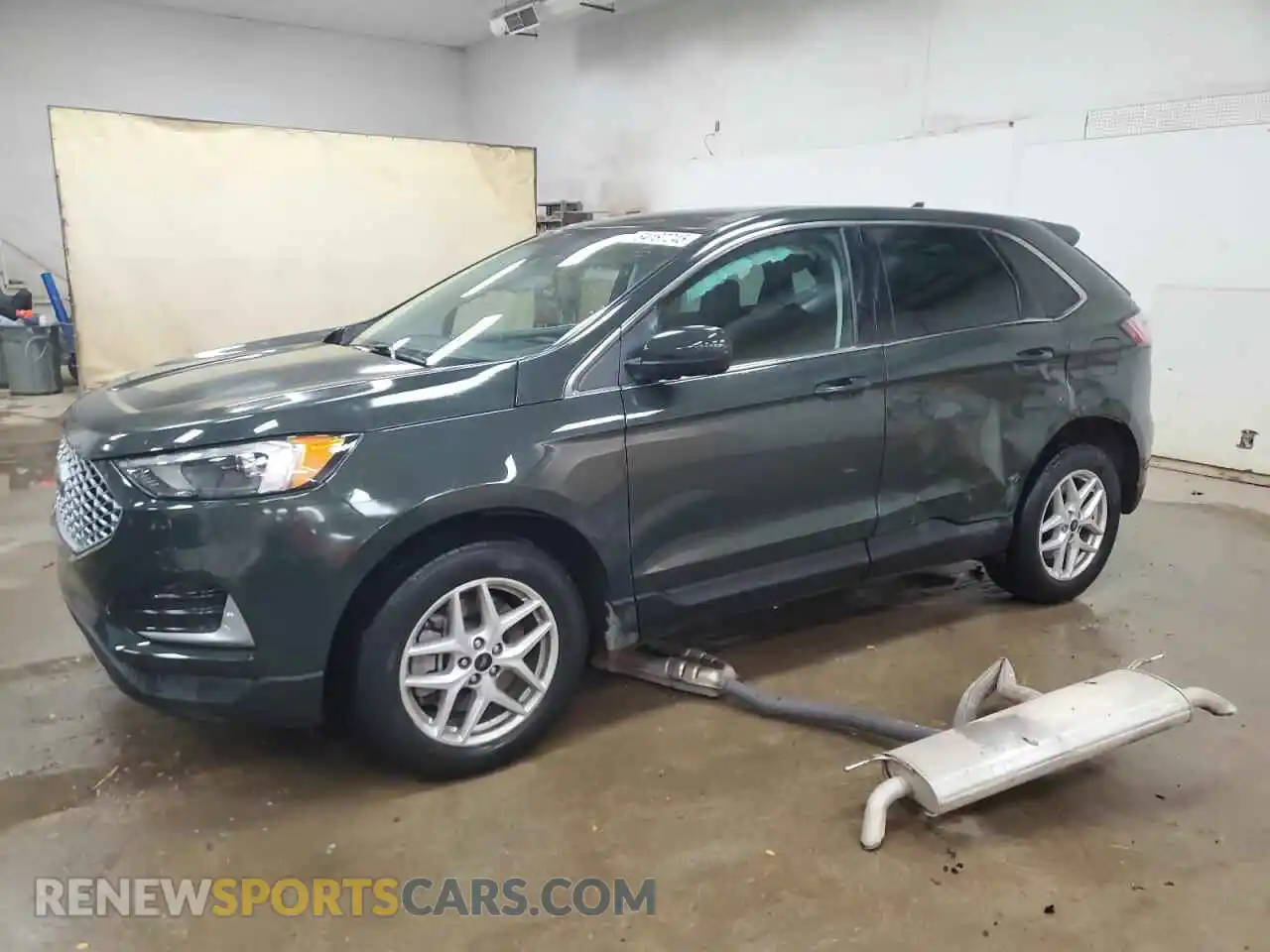 1 Photograph of a damaged car 2FMPK4J92RBA86108 FORD EDGE 2024
