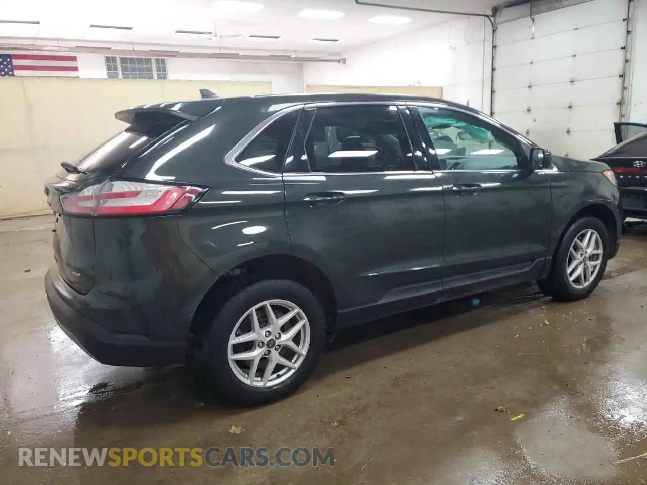 3 Photograph of a damaged car 2FMPK4J92RBA86108 FORD EDGE 2024